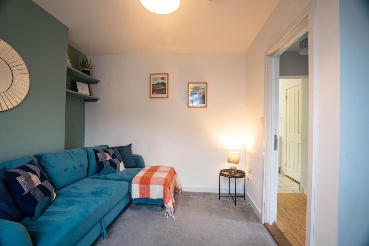 The Becket - Three Bedroom City Centre House With Parking كانتربيري المظهر الخارجي الصورة